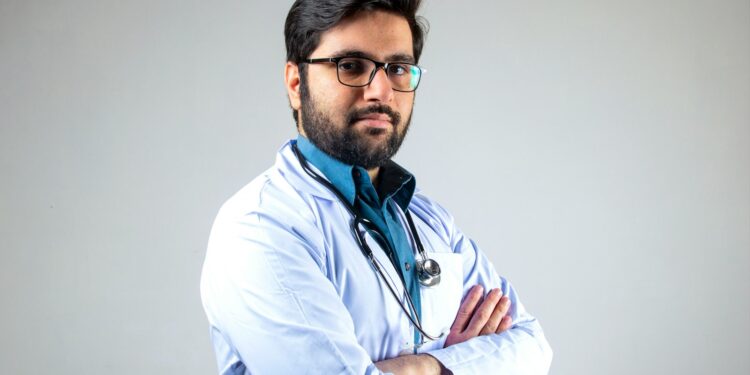 Studying for a Doctorate Online: The Advantages and Drawbacks