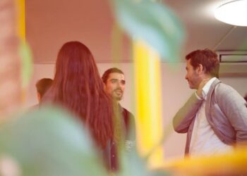 Building Connections: Why Networking is Essential for Success