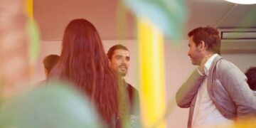 Building Connections: Why Networking is Essential for Success