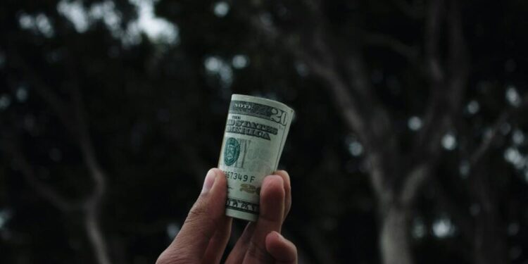 Mastering UX/UI Design: Tips and tricks to level up your skills in a snap!